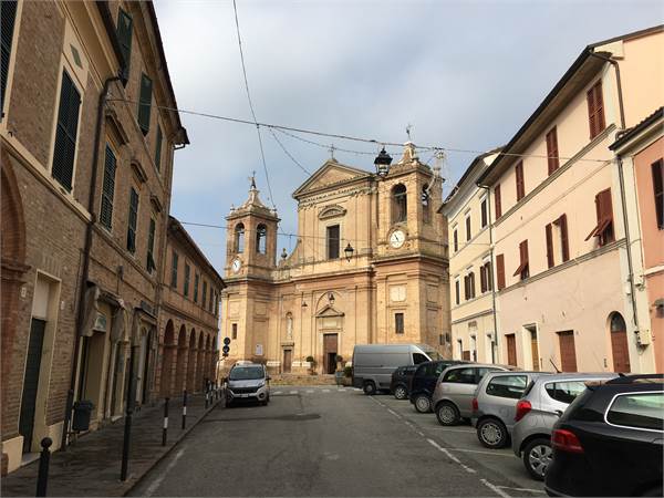 Casa terratetto ristrutturata integralmente al centro di Montemarciano (AN)